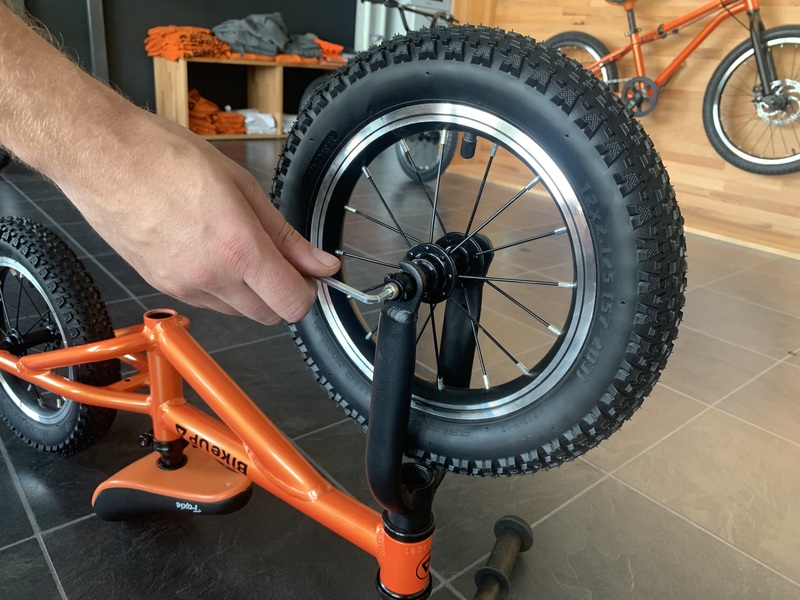 Pulling the wheel